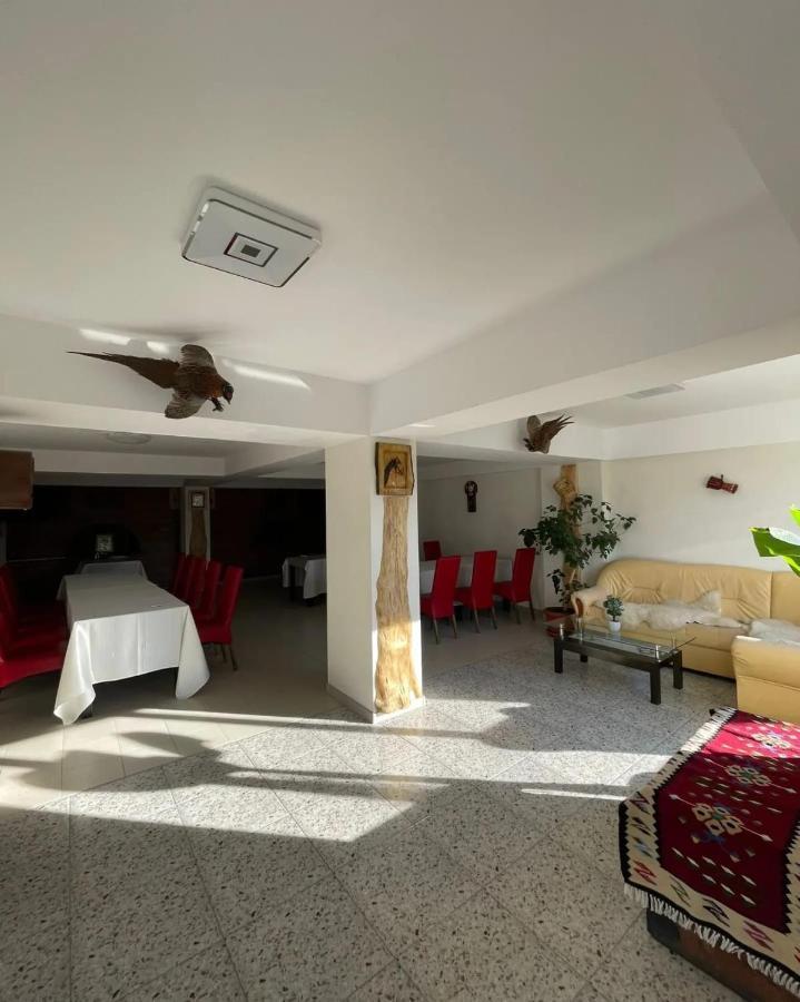 קומרניק Casa De Vacanta Clara Maria מראה חיצוני תמונה